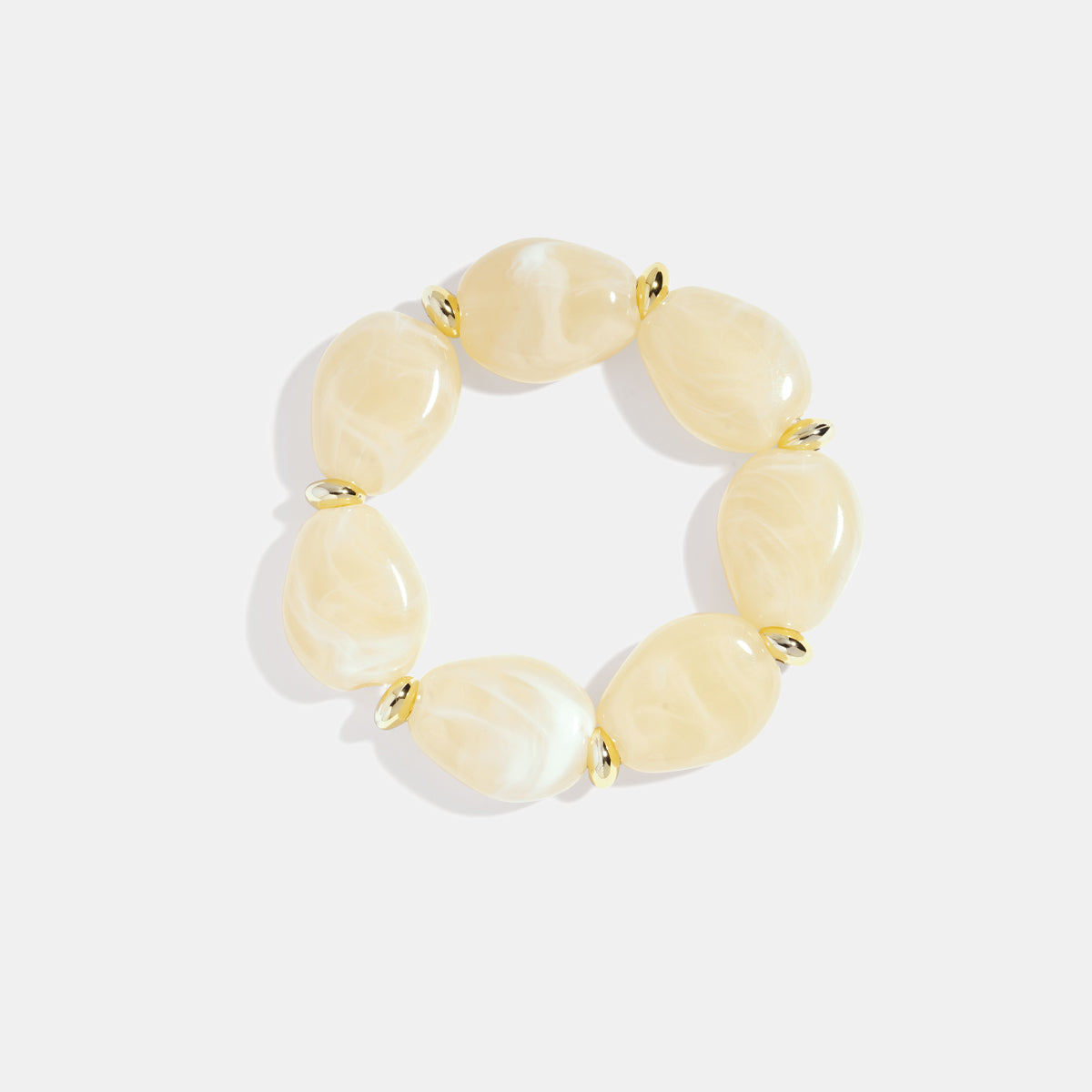 Onregelmatig gevormde acryl kralen armband